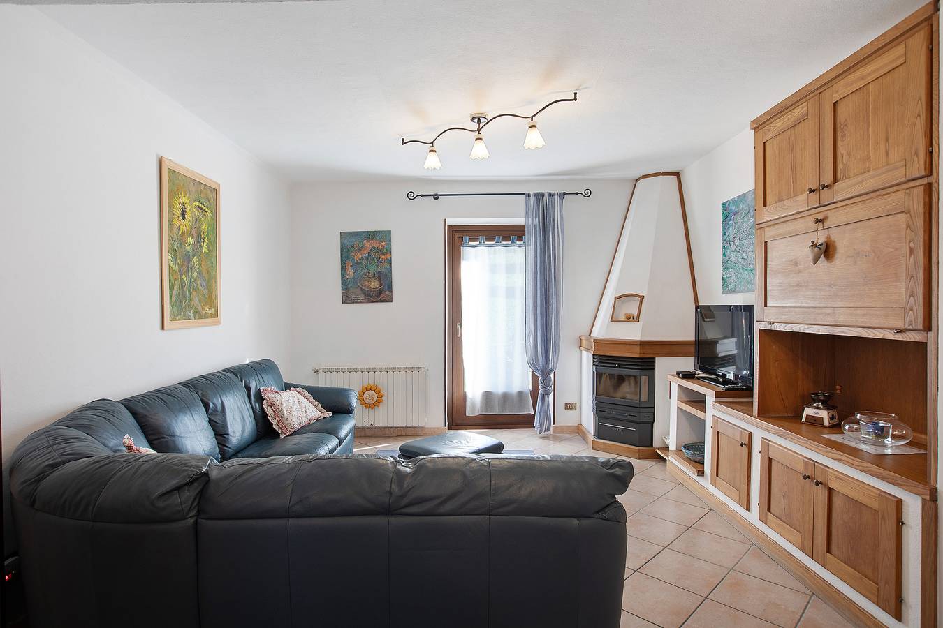 Ganze Wohnung, Ferienwohnung 'Ampaillan 002' mit Privatterrasse, Balkon und Wi-Fi in Comune di Charvensod, Italienische Alpen