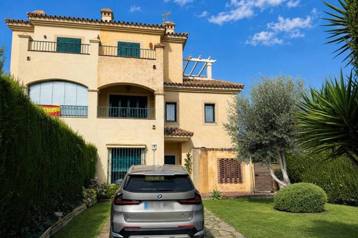 Casa rural para 10 personas, con Balcón además de Terraza y Piscina en Sotogrande - 3