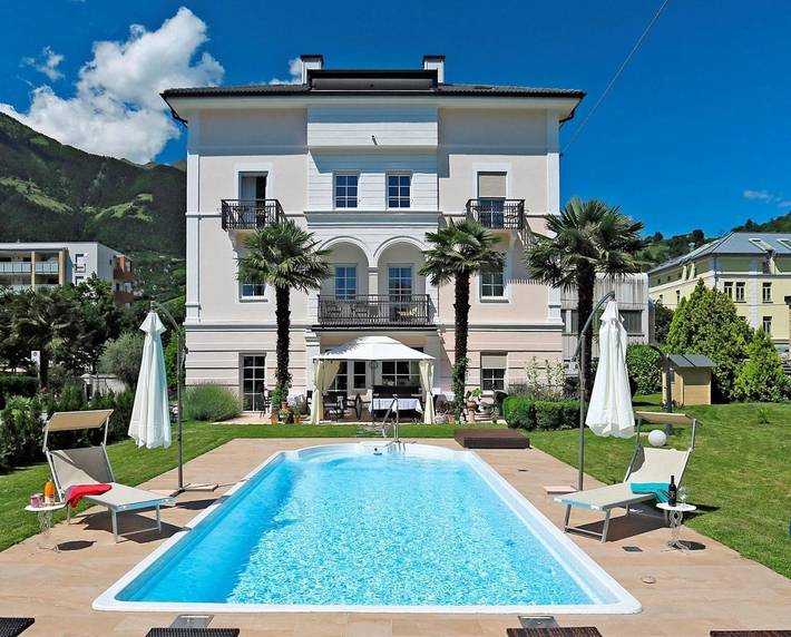 Hôtel pour 2 personnes, avec jardin ainsi que vue et piscine