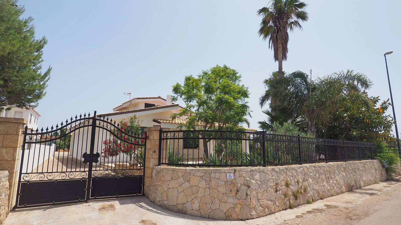 Villetta Nonno Seba 4 posti a pochi metri dal mare in Torre Suda, Racale