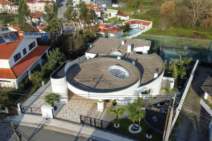 Ferienhaus für 12 Personen, mit Garten und Sauna