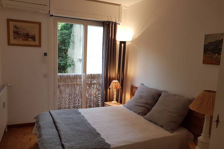 Entire apartment, T2 apartment, 3-minute walk from the historic center Parc Jourdan district in Aix-en-Provence, Mediterranean Coast (France)