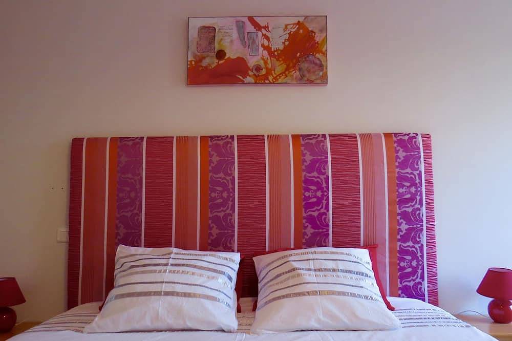 Charmant huisje in het hart van de Périgord Noir met zwembad in Urval, Périgord Pourpre