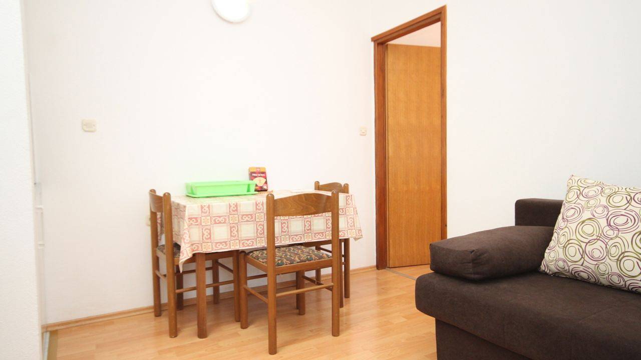 Ganze Ferienwohnung, Ferienwohnung für 4 Personen (26 m²) in Kukljica in Kukljica, Uglijan
