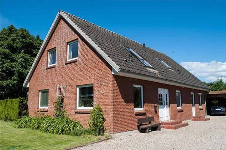 Ferienwohnung für 4 Personen, mit Garten in Steinberghaff