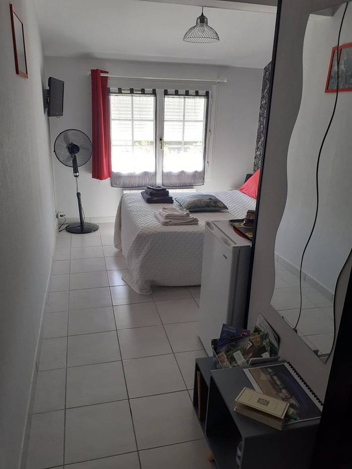 Chambre d’hôte pour 2 personnes, avec jardin dans Auvergne-Rhône-Alpes - 2