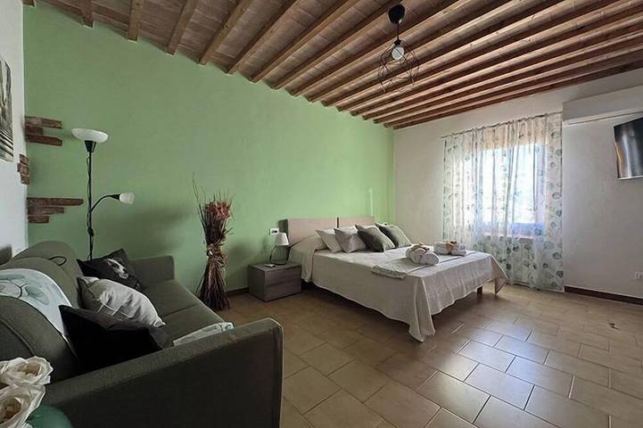 Apartamento entero, Colombo, amplio apartamento en el corazón de Certaldo in Certaldo, Chianti