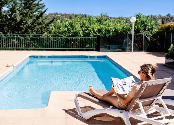 Gîte pour 6 personnes, avec piscine