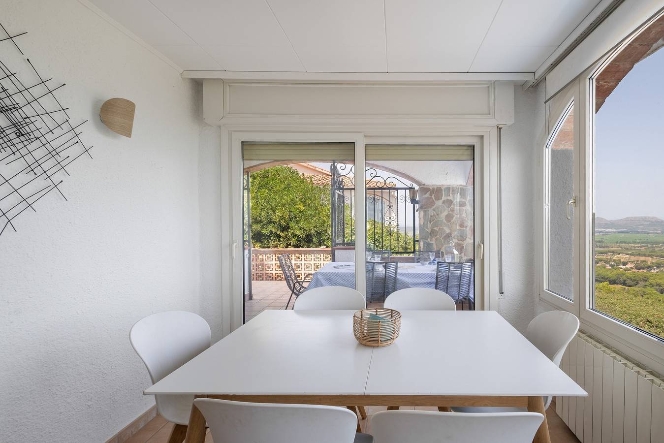 Holiday Home 'Bruselas' with Sea View, Wi-Fi and Air Conditioning in els Masos de Pals, Pals