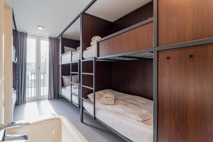 Hostel für 3 Personen, mit Terrasse in Reinickendorf Berlin
