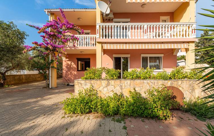 Ferienwohnung für 4 Personen, mit Terrasse