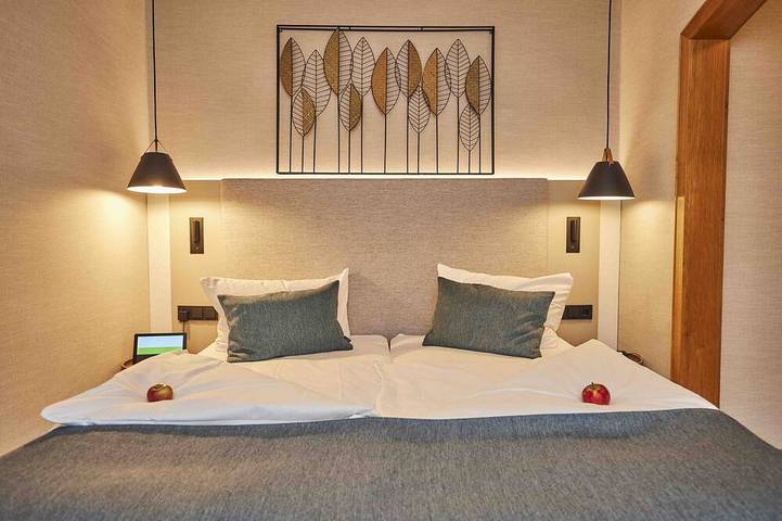 Ferienhaus für 2 Personen, mit Terrasse am Edersee - 2