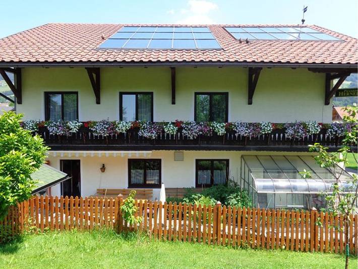 Ferienwohnung für 2 Personen, mit Balkon und Garten sowie Seeblick in Mondsee (Stadt) - 2