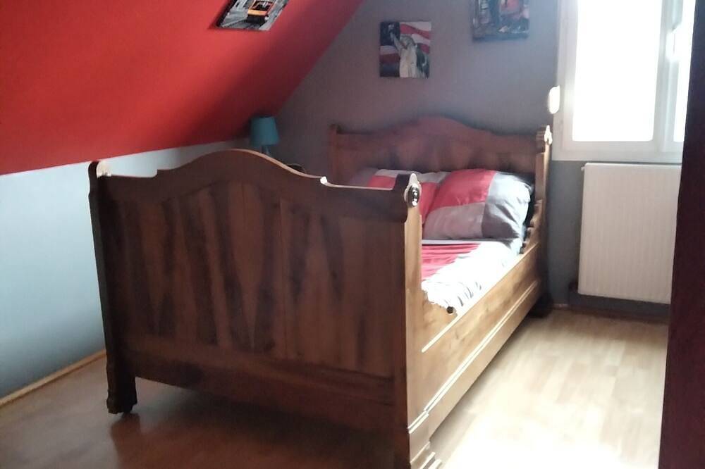 Chambre D'hôtes Pour Vacances ou des Événements Comme le Circuit, Antarès in Teloché, Sarthe