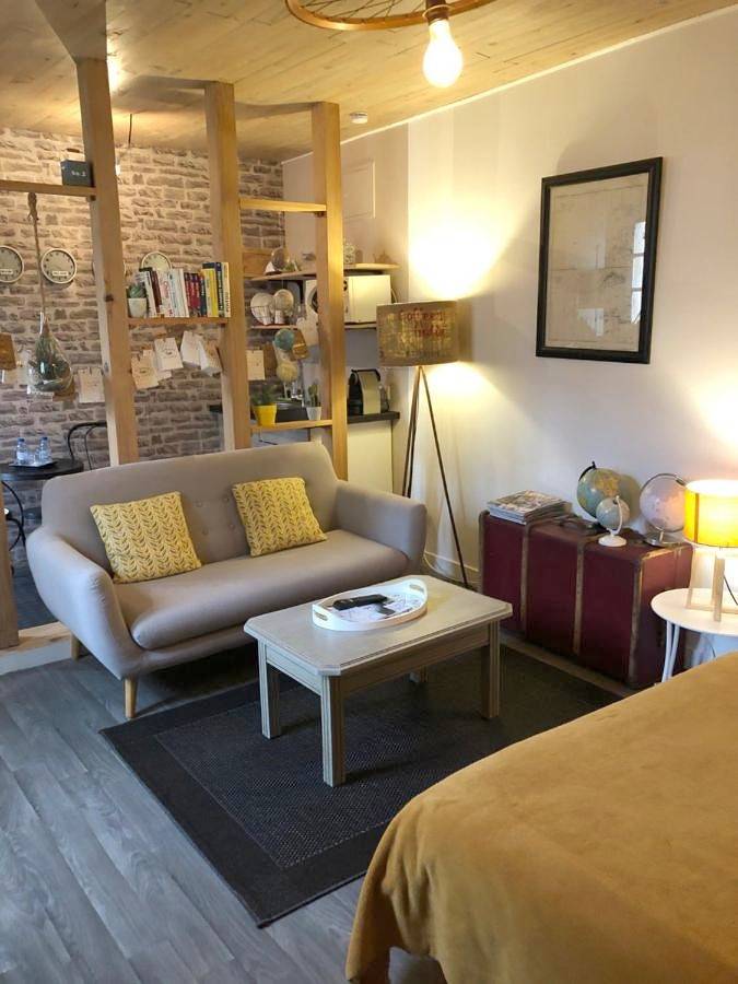 Double Room in Saintes, Région de Saintes