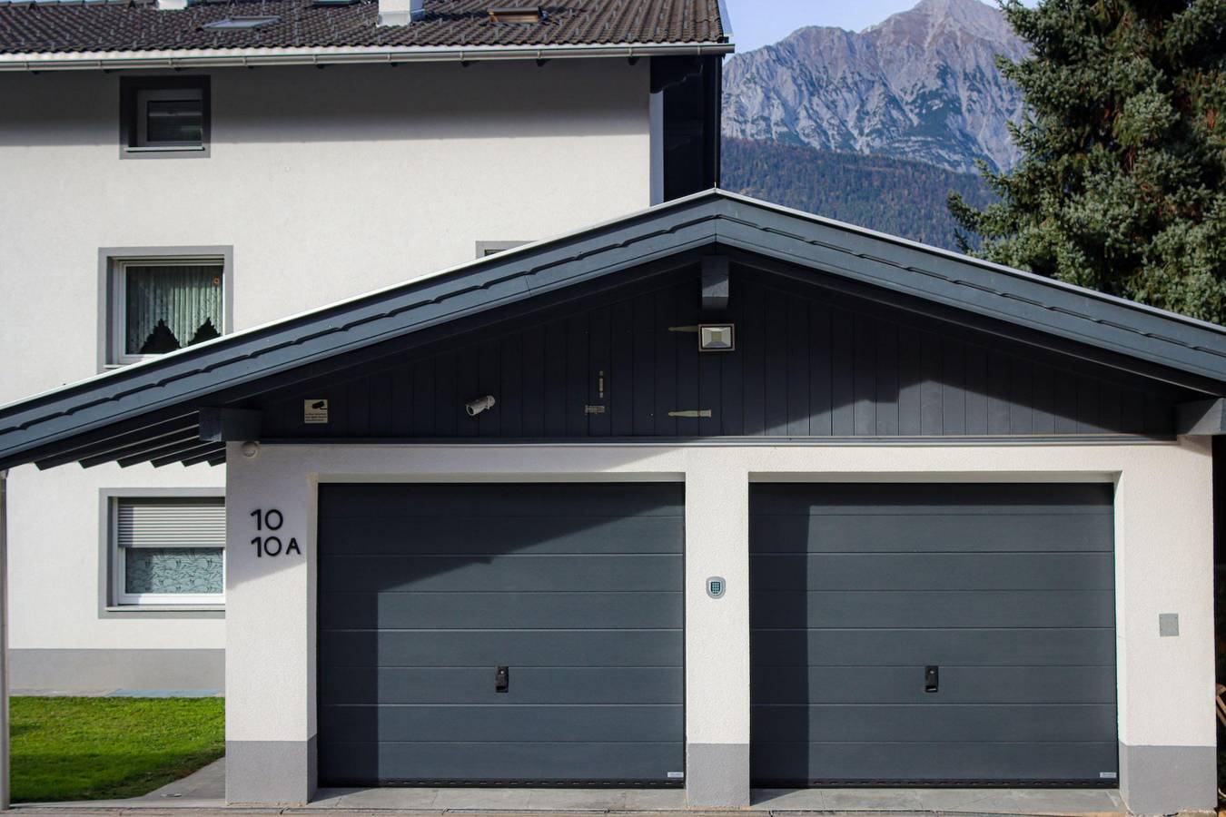 Ganze Ferienwohnung, Ferienwohnung am Waldweg in Tuxer Alpen, Kolsass