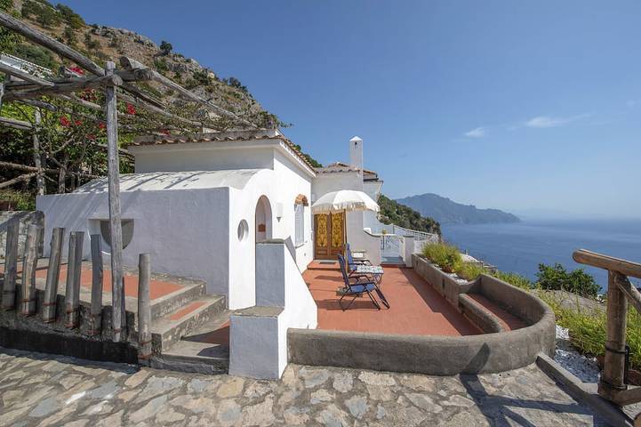 Villa pour 7 personnes, avec terrasse et jardin - 1