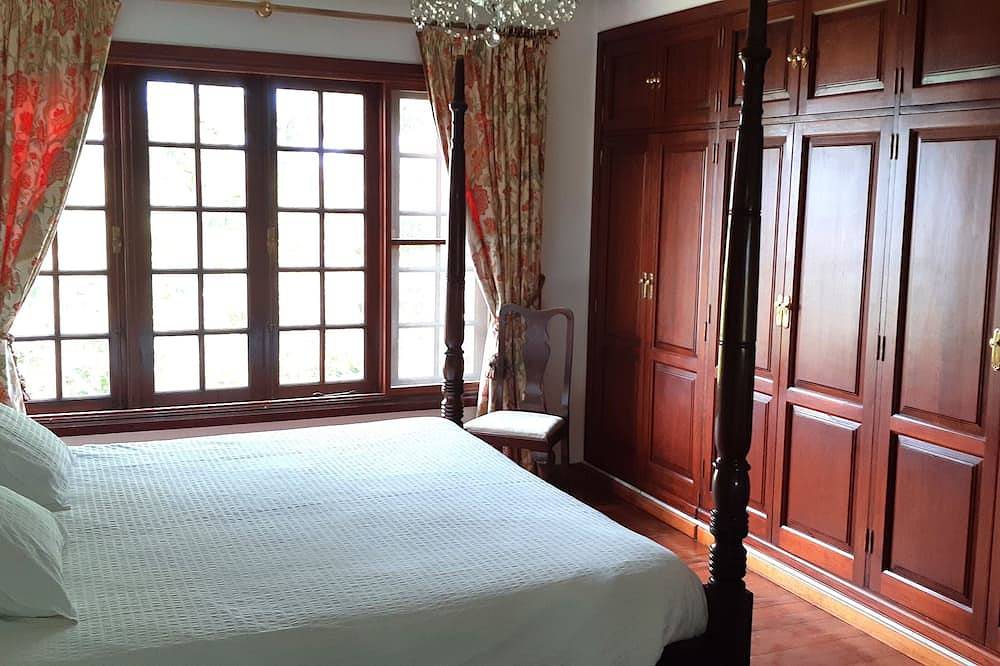 Schöne Villa in 5.000 m² großem botanischen Garten, im Herzen des Orotava-Tals in Las Candías, La Orotava