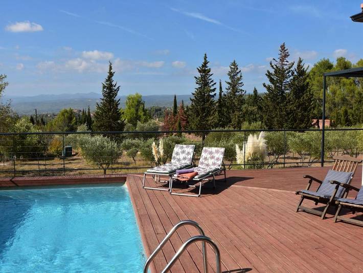 Location de vacances pour 6 personnes, avec piscine ainsi que terrasse et jardin à Oupia - 3