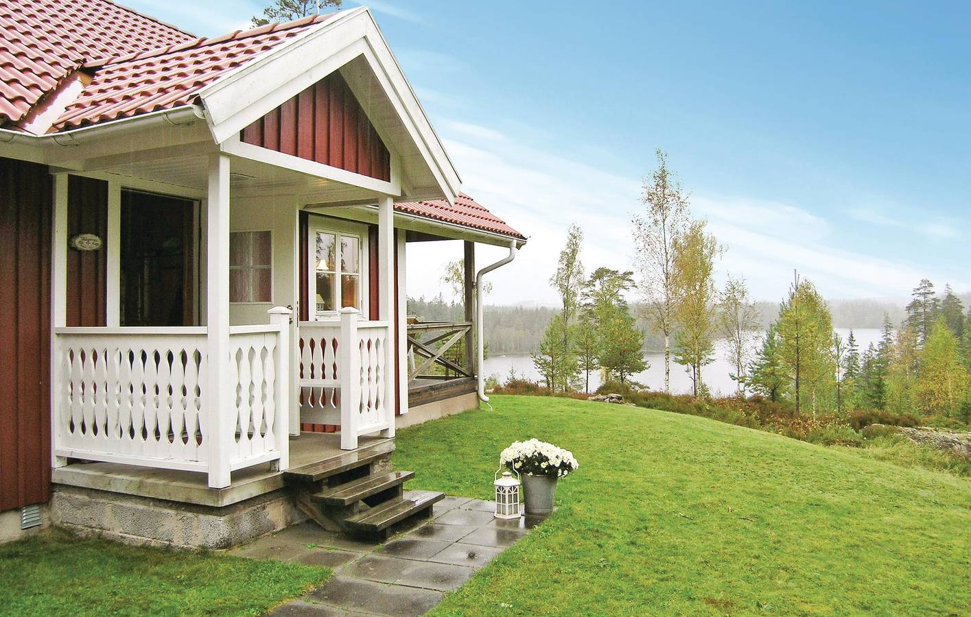 Vacation house for 5 people with terrace in Jönköping County