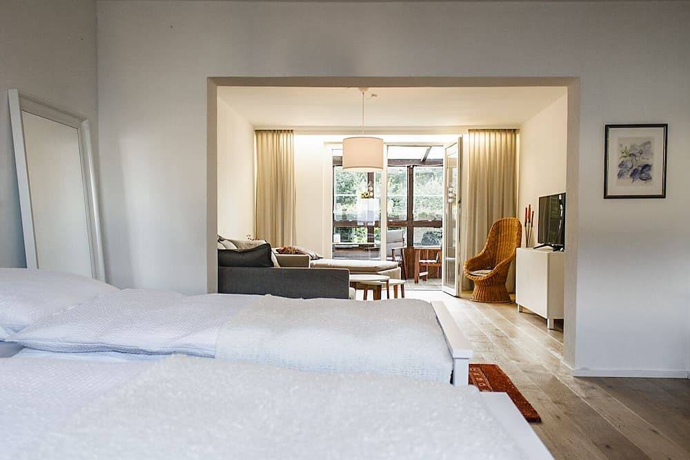 Ganze Wohnung, Ferienwohnung in Baunatal-Großenritte nahe der Documenta-Stadt Kassel in Baunatal, Hessisches Bergland