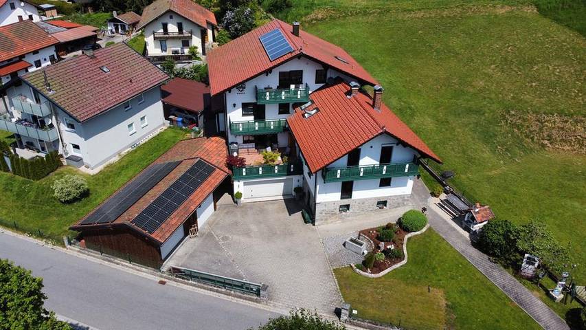 Ferienwohnung für 4 Personen, mit Balkon und Garten sowie Pool, kinderfreundlich in Bodenmais - 3