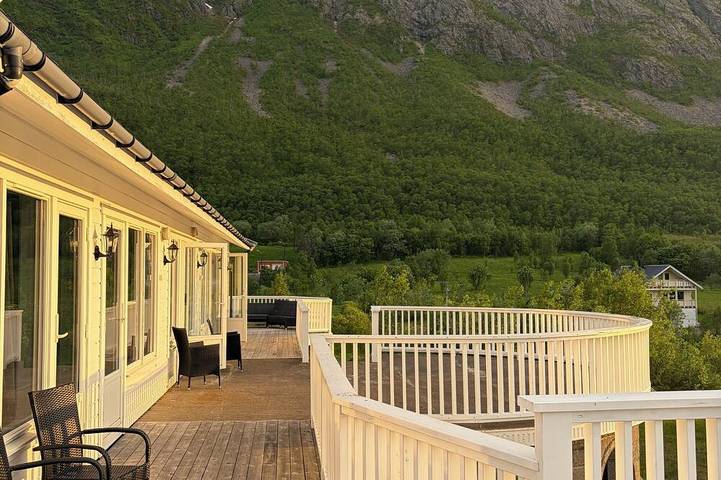 Senja Living Sea View apartment in Senja, Tranøy