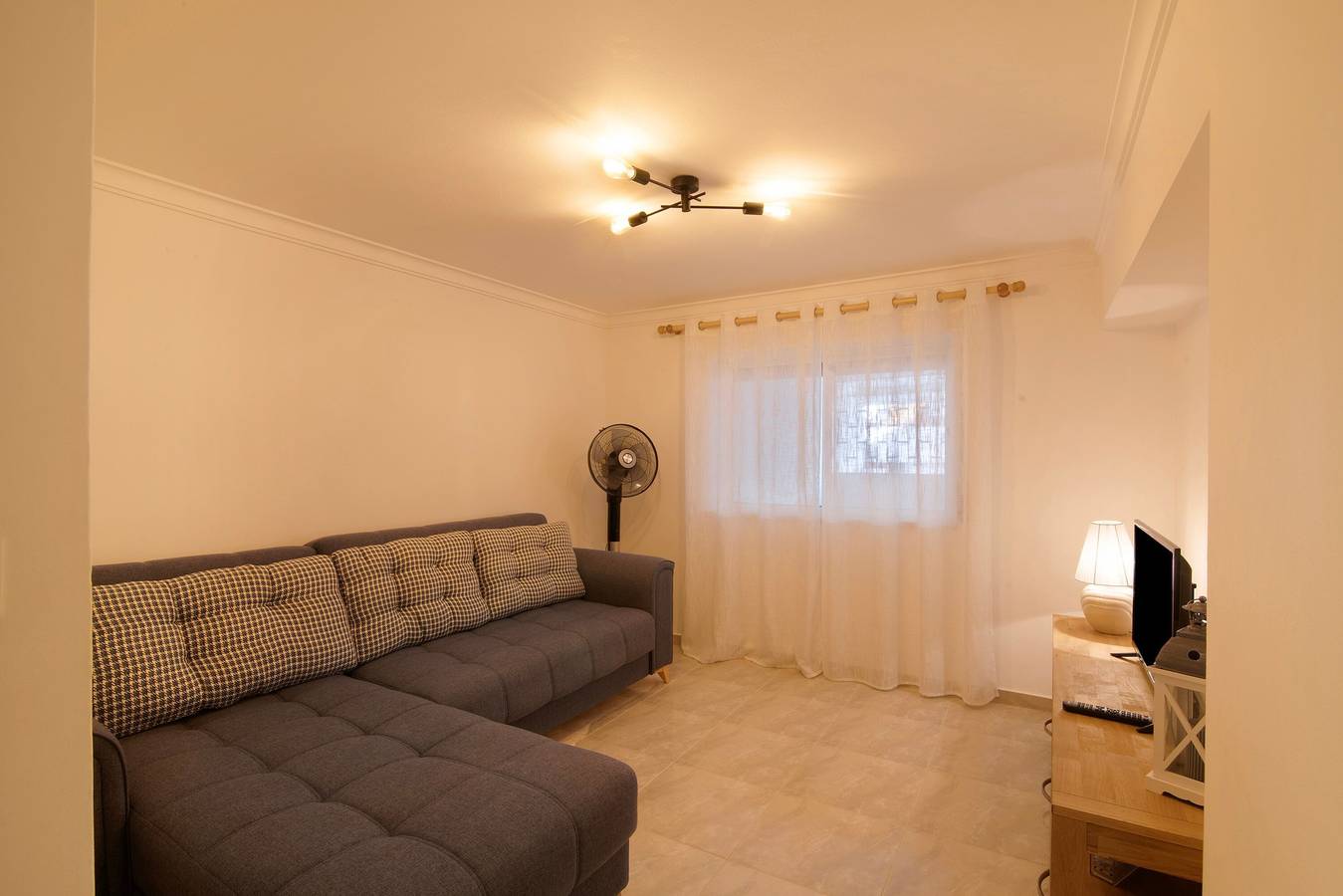 Apartamento inteiro, Apartamento 'Âncora B' com terraço privado in Monte Gordo, Distrito de Faro