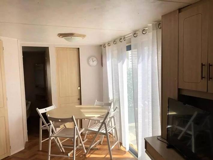 Camping pour 5 personnes, avec bassin pour enfant à La Londe-les-Maures - 2