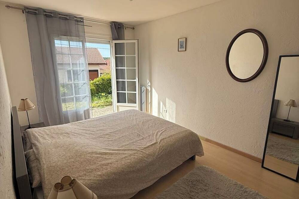 Warm and quiet house in the heart of the Jura mountains in Longchaumois, Parc naturel régional du Haut-Jura