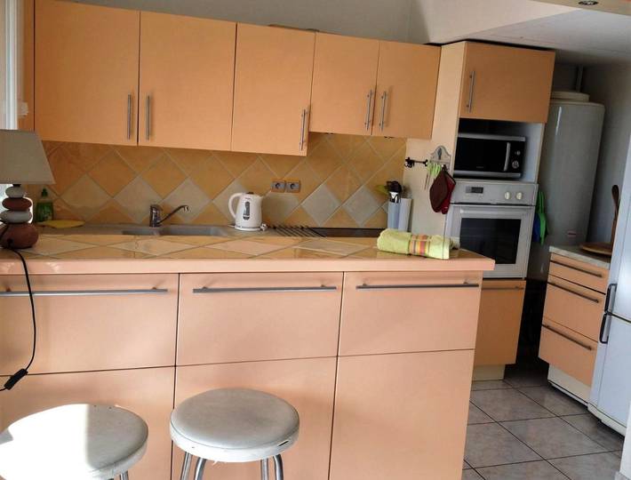 Gîte pour 4 personnes, avec vue et balcon dans Gare D Antibes - 4