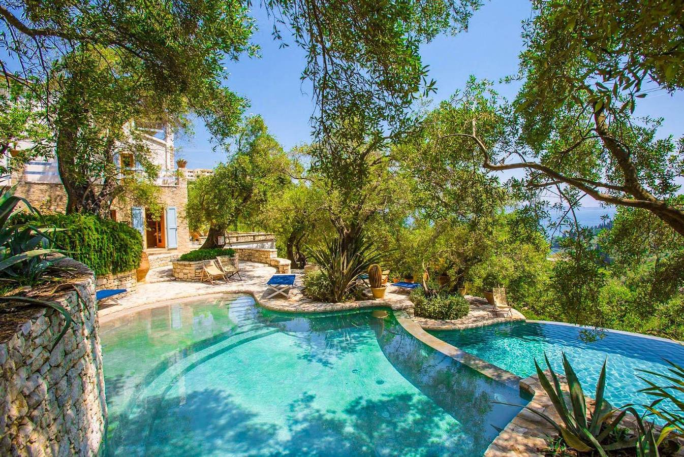 Villa voor 12 personen met terras in Corfu