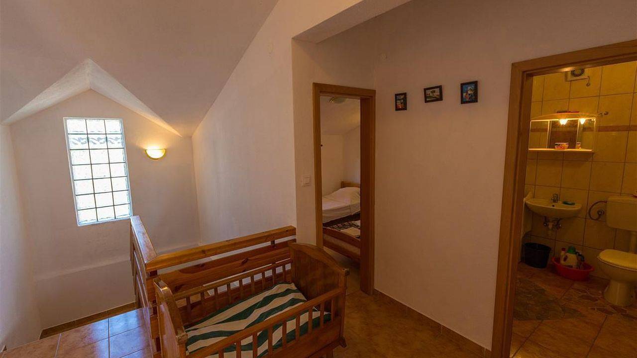 Ganze Ferienwohnung, Ferienwohnung für 6 Personen (71 m²) in Selce in Selce, Primorje-Gorski Kotar