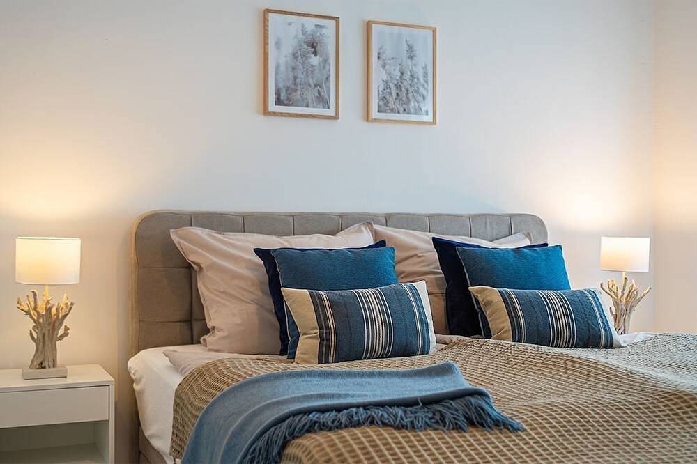 Ganze Wohnung, Watthuus - Ferienwohnung \"Watthuus\" mit Garten, Wlan und 90 m² für bis zu 6 in Eilsum, Krummhörn