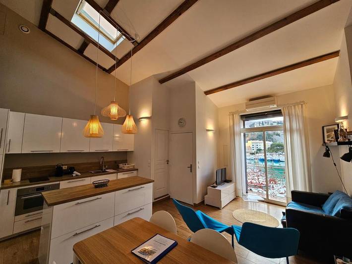 Gîte pour 4 personnes, avec vue et balcon dans Port De Cassis