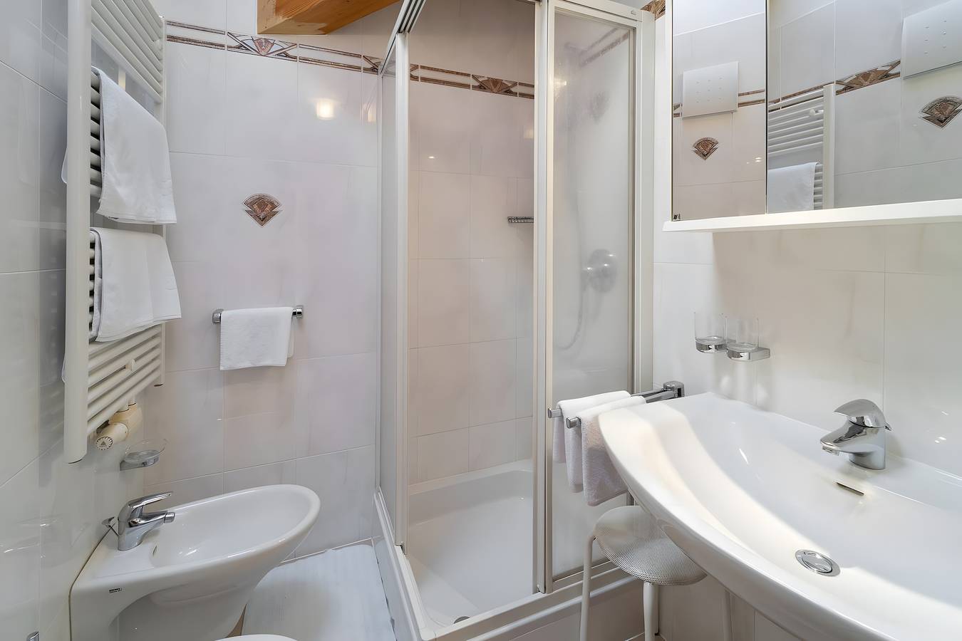 Ganze Wohnung, Ferienwohnung 'Residenz Priska Apt 3 Personen' mit Bergblick, Gemeinschaftsgarten und Wi-Fi in Stubaier Alpen, Ratschings