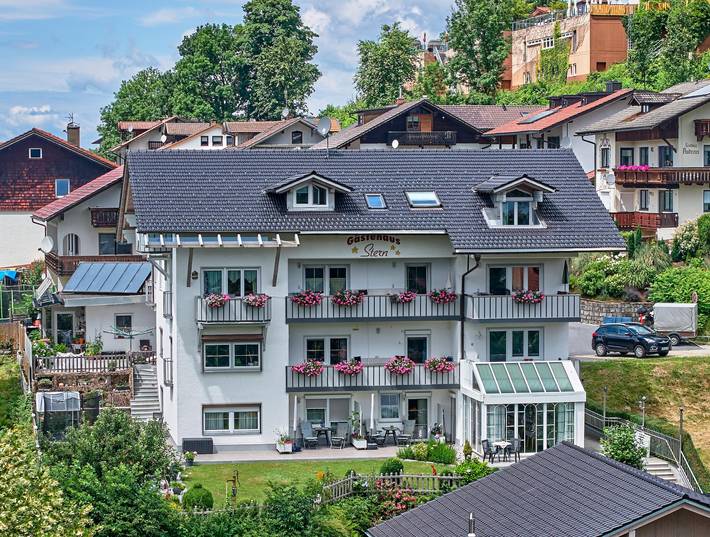 Pension für 2 Personen, mit Balkon und Balkon/Terrasse sowie Garten in Bodenmais