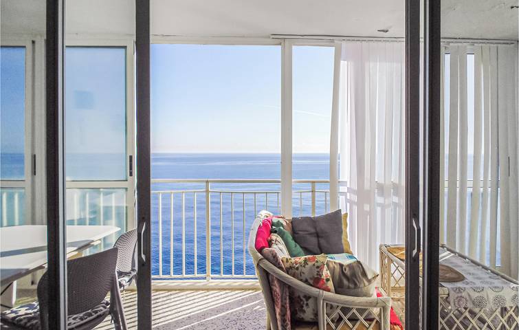 Appartement de vacances entier, Appartement avec vue sur l'océan : AC, Table de cuisson, 1.5km de la plage in Torrevieja Centre, Torrevieja