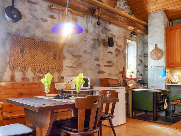 Ferienhaus für 2 Personen, mit Terrasse und Garten sowie Ausblick in der Schweiz - 4