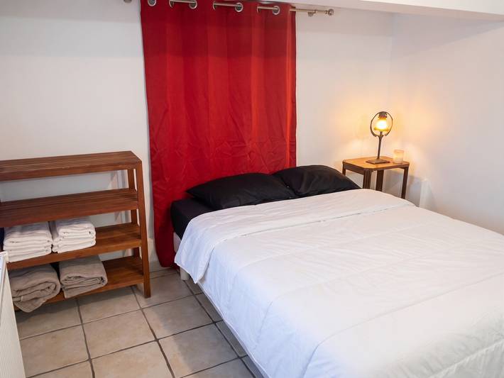 Entire apartment, Cosy apartment in Les Pavillons-sous-Bois, 30 m², with garden. in Les Pavillons-sous-Bois, Seine-Saint-Denis