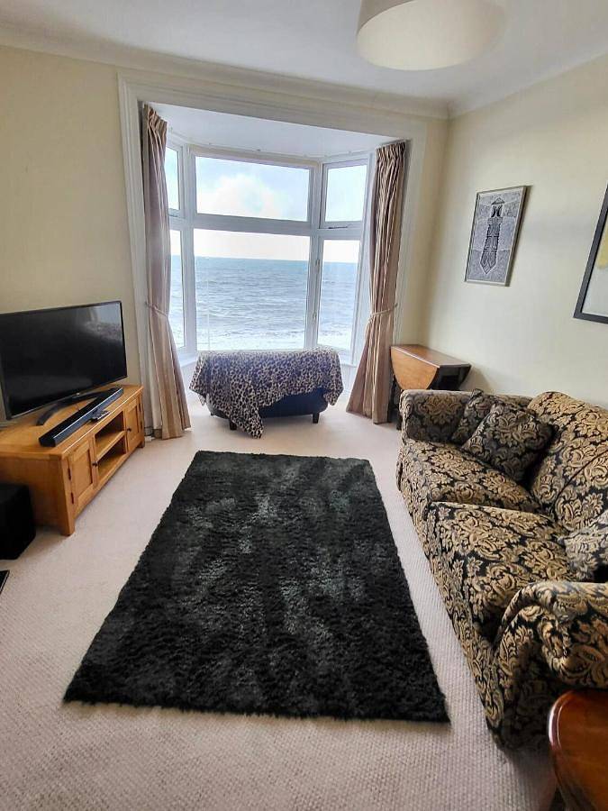 Entire apartment, Two-Bedroom Apartment in Aberystwyth, Cardigan Bay