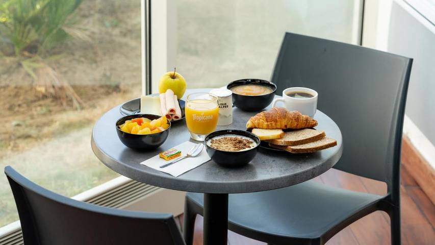 Hôtel pour 2 personnes, animaux acceptés à Noyelles-Godault - 2