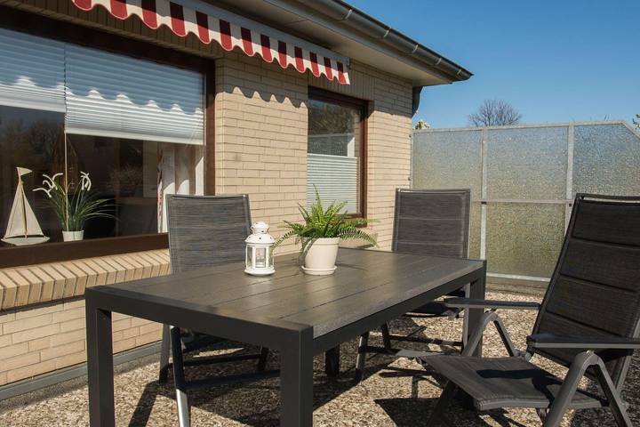 Ferienwohnung für 2 Personen, mit Balkon und Garten in Dahme, Südliche Ostseeküste