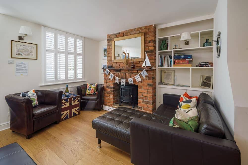 Cycling & Walking Haven - Zentrales Cowes Cottage mit sonnigem Grill und 2 Bädern in Cowes, Isle of Wight