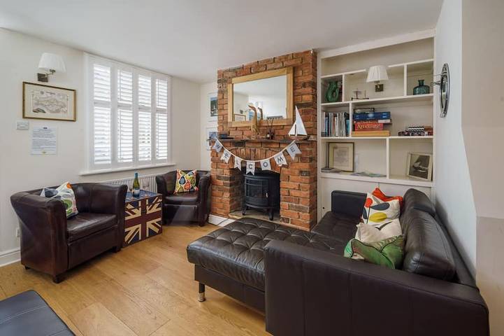 Cottage for 7 people, with Terrace and Garden in Cowes