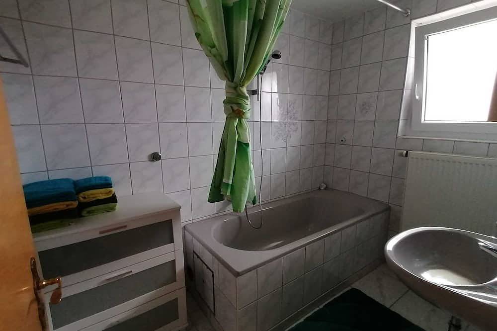 Ganze Wohnung, Ferienwohnung Renner ca. 100 qm - Ferienwohnung in Mühlingen, Landkreis Konstanz