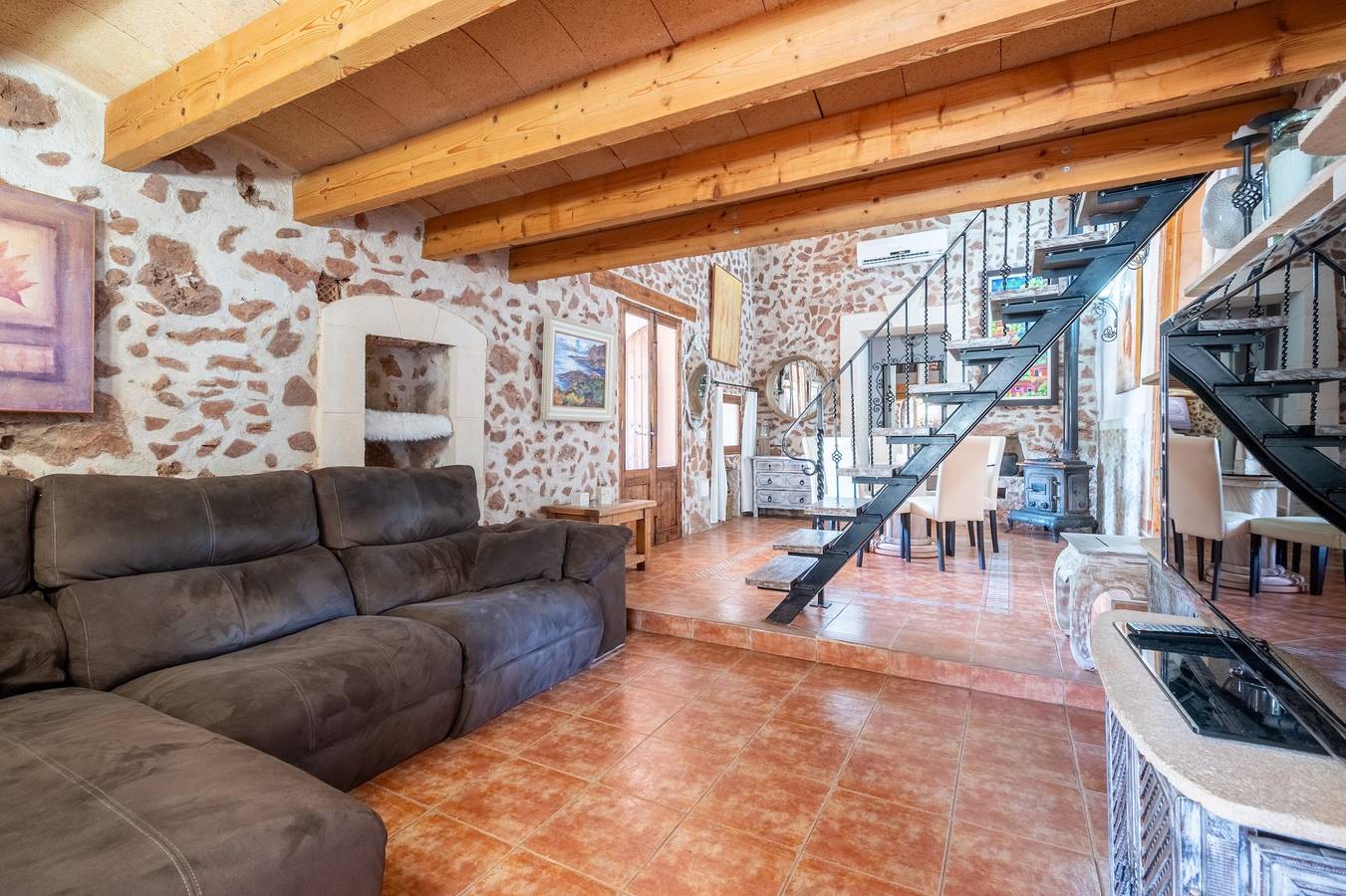 Cas Mostatxet (sencelles) in Sancellas, Interior de Mallorca