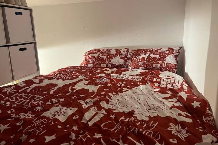 Ganze Wohnung, Adorable studio (mini duplex) a few minutes from the Eiffel Tower(+2 people) in Eiffelturm, Paris