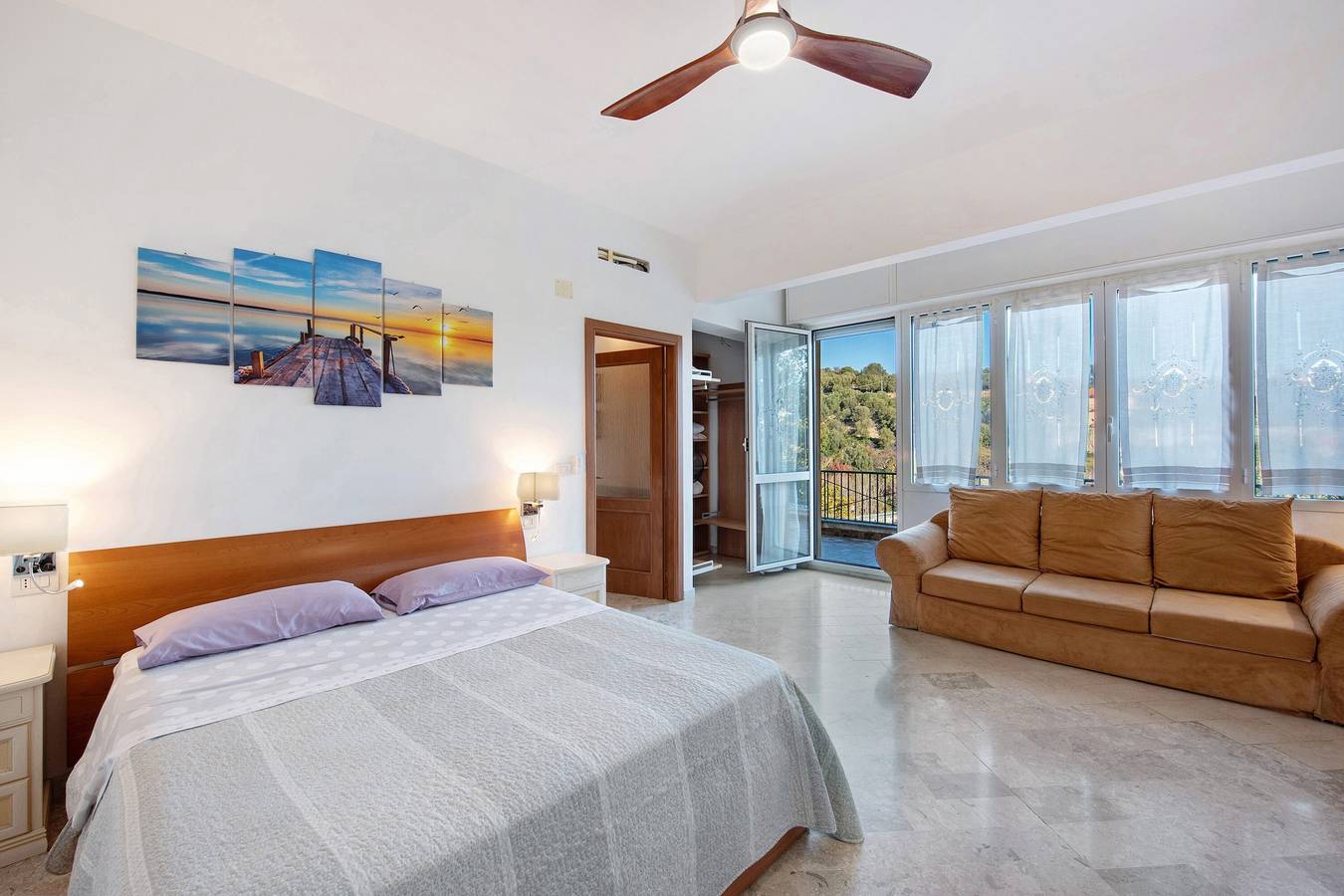Appartamento intero, Appartamento 'Tramontana' con balcone in Celle Ligure, Riviera di Ponente