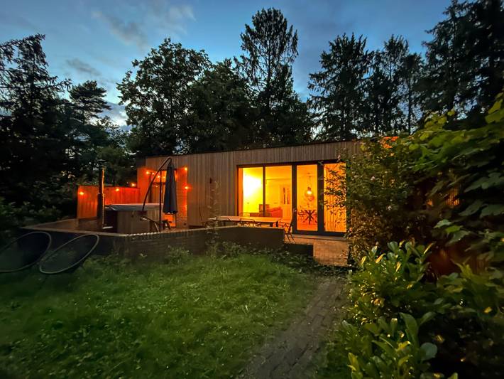 Vakantiehuis voor 10 personen, met tuin en whirlpool, kindvriendelijk in de Achterhoek